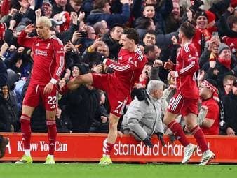 Presse feiert "fabelhaften" Wirtz