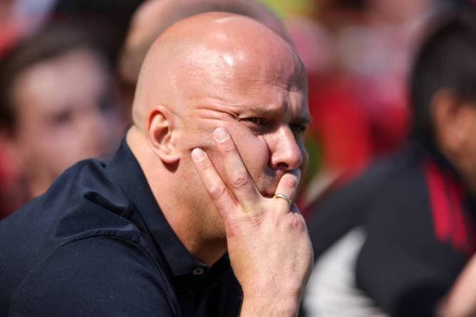 Liverpool trennt sich von Slot - schlecht für Leverkusen?
