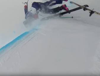 Nick Goepper befindet sich im Ski-Freestyle-Halfpipe-Finale auf Goldkurs. Doch plötzlich der Schock: Ein übler Sturz durchkreuzt die Hoffnung. Doch der US-Amerikaner macht sofort eine Ansage.