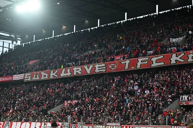 Dramatischer Notfall bei Köln-Spiel