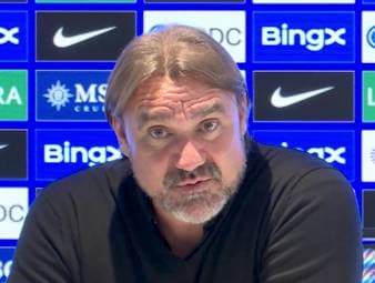 Nach dem turbulenten 3:6 gegen Chelsea im Carabao Cup hadert Leeds-Trainer Daniel Farke mit sechs Gegentoren. Bei dem Resultat denke der 49-Jährige eher an Wimbledon und Tennis.