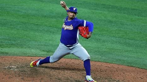 Venezuelas Pitcher Daniel Palencia