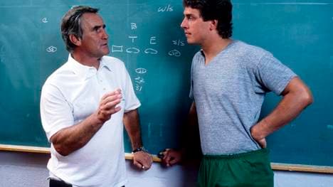 Don Shula (l.) bei einem Taktik-Gespräch mit Quarterback Dan Marino