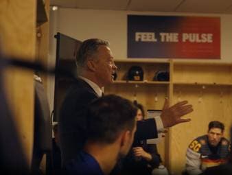 Die Weltmeisterschaft 2025 war hart für die deutsche Auswahl und die Fans. „Ernüchterung“ lautet deshalb die zweite Episode der dreiteiligen Film-Reihe „Inside WM 2025“ in der Content-Serie EishockeyDeutschland, die am Donnerstag bei MagentaSport und MagentaTV ab 12 Uhr ausgestrahlt wird.
