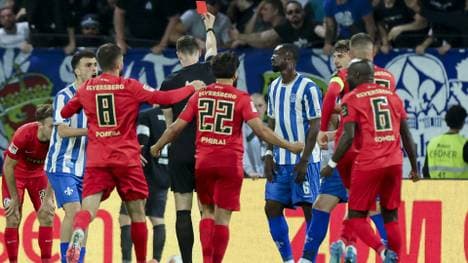 Patric Pfeiffer sieht Rot