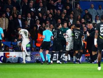 Unrühmlicher Moment wiederholt sich 13 Jahre später