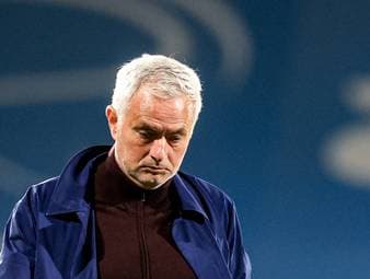 Mourinho-Ära beginnt mit Fehlschuss