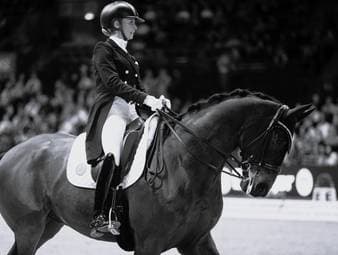 Olympiasiegerin trauert um ihr Pferd