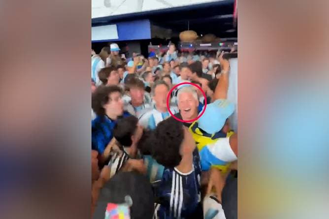 Ausgerechnet er feiert mit Argentinien!