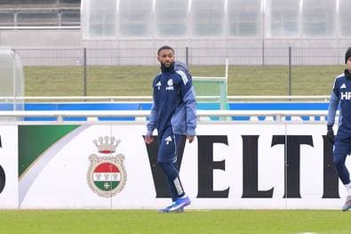 Transfer geplatzt! Was passiert jetzt mit ihm? 