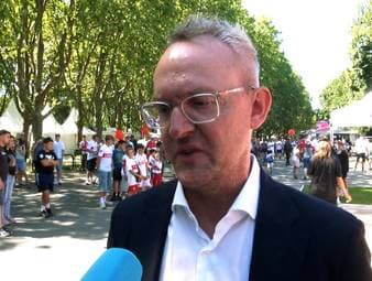 Stuttgarts Vorstandsvorsitzender Alexander Wehrle ordnet die Ansprüche für die kommende Saison ein. Eine Zielsetzung will der Boss noch nicht ausrufen. 
