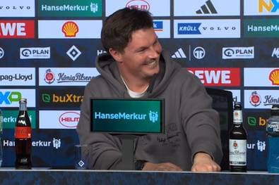 Kurioser PK-Moment! Auf einmal applaudieren alle ...