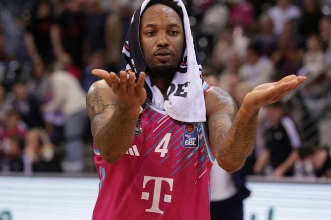 Telekom bleibt Namenssponsor bei Bonn