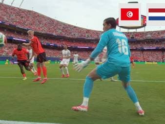 Die Niederlande setzen sich ohne große Mühe gegen weiterhin enttäuschende Tunesier durch. Mit dem Gruppensieg macht Oranje zugleich ein Kracher-Duell im Sechzehntelfinale perfekt.