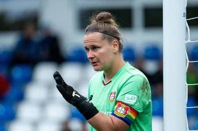 Bayer mehrere Wochen ohne Kapitänin