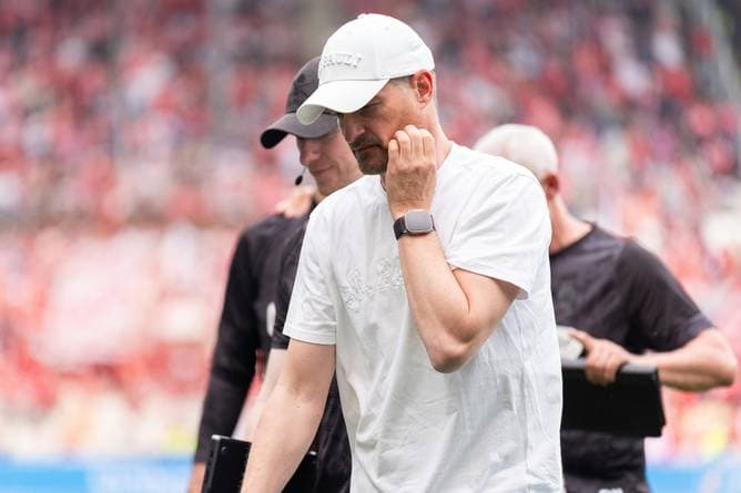 St. Pauli-Coach trotzt Rückschlag