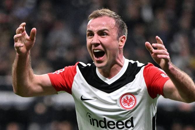 Eintracht vor schwerer Heimaufgabe