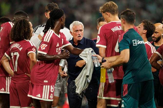 Mourinho giftet nach Real-Pleite