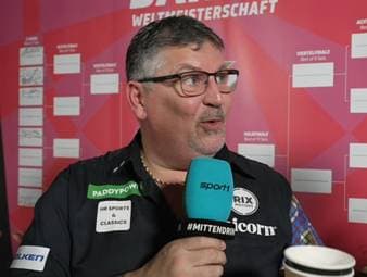 Gary Anderson verrät nach seinem Sieg in der 2. Runde der Darts-WM ein besonderes Detail zu seinem Gegner. Nach einem Thriller im Vorfeld gerät er regelrecht ins Schwärmen.