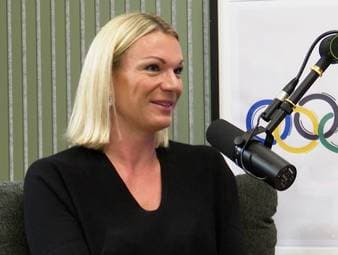 Maria Höfl-Riesch spricht bei Deep Dive über ihren doppelten Olympiasieg.