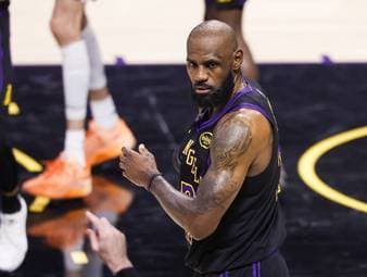 NBA-Hammer um LeBron James!