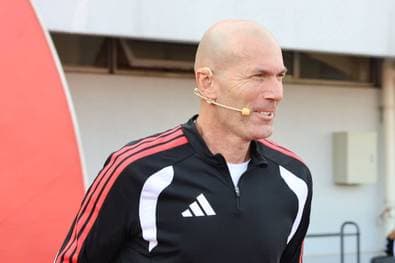 Zidanes bemerkenswerter erster Satz als Nationaltrainer
