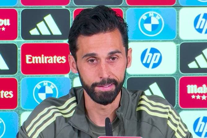 "Schwer zu verstehen": Real-Coach poltert nach Bayern-Spiel