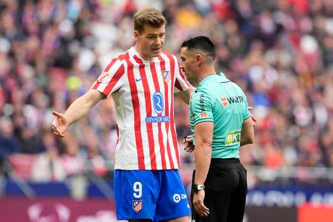 Kurioser Platzverweis um Atlético-Stürmer