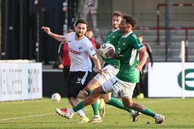 Verl hält Anschluss an Spitzenränge