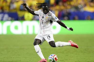 FC holt Ghana-Verteidiger Mensah