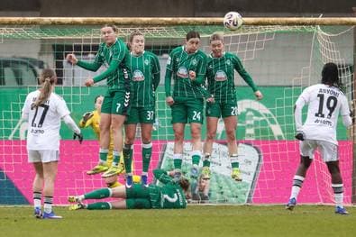 Frankfurt patzt im CL-Rennen