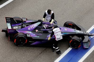 Doppelter Dämpfer für Wehrlein