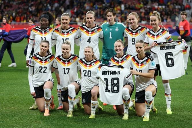 DFB-Frauen klettern Weltrangliste empor