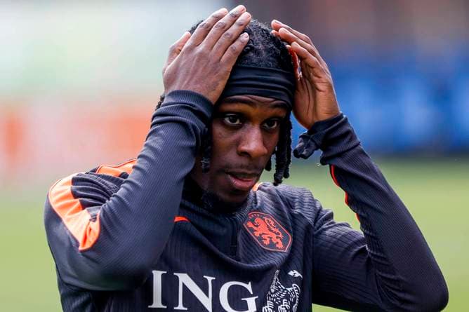 Überraschung im Oranje-Kader für die WM