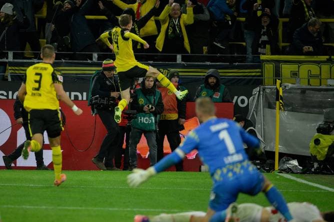 Dortmunds Helden Beier "qualmt der Kopf" vor Gratulanten