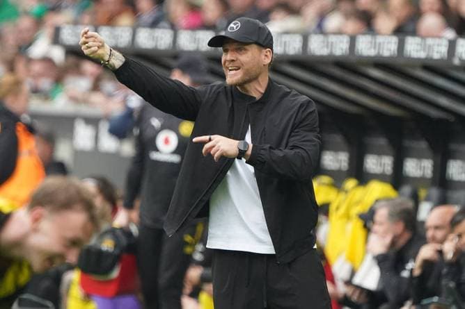 Gladbach-Coach platzt vor Stolz