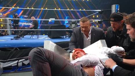 WWE-Champion Cody Rhodes wurde von Randy Orton blutig geprügelt