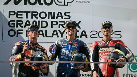 Márquez (M.) neben Acosta (l.) und Mir