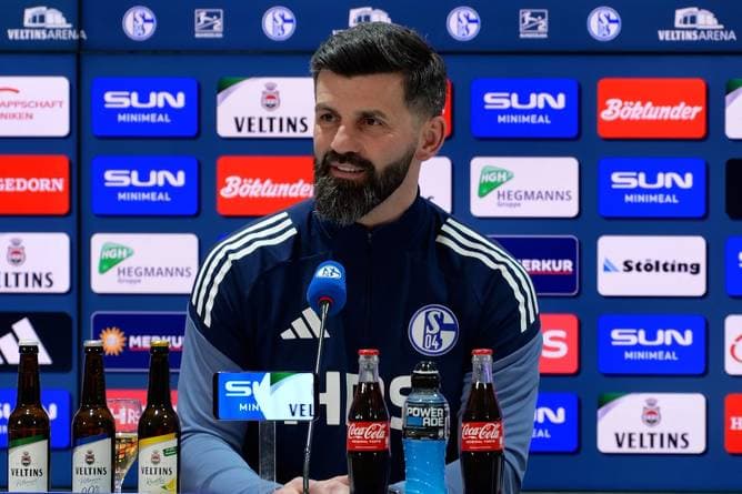 Schalke-Coach: So ist der Plan mit Dzeko