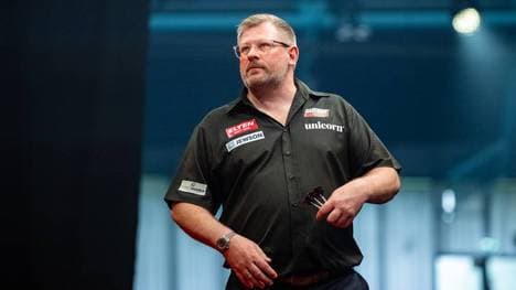 James Wade richtet nach seinem Finalsieg emotionale Worte an seinen Gegner Ross Smith