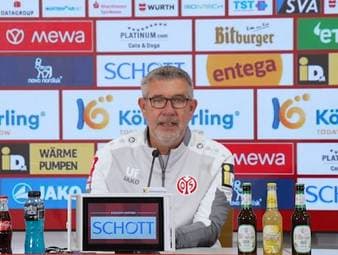 Bundesliga-Schlusslicht Mainz 05 will sich beim Duell mit dem FC Bayern nicht kampflos ergeben. Trainer Urs Fischer spricht von einer „schwierigen Aufgabe“, fordert jedoch zugleich, dass seine Mannschaft mit der „richtigen Einstellung“ auftritt.