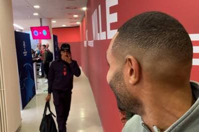 "Geiles Tor!" Plötzlich wird Tahs Interview gecrasht