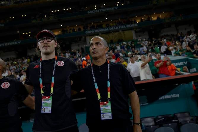 Trainer-Aus während der WM!