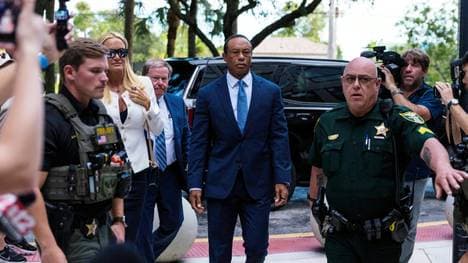 Tiger Woods bei der Ankunft vor Gericht.