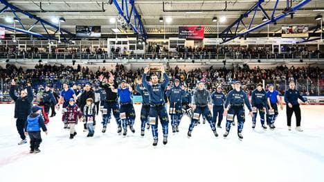Nyman bleibt Trainer der Iserlohn Roosters