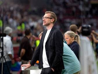 Mertesacker bietet sich beim DFB an