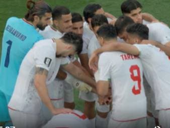 In einem umkämpften Spiel trennen sich der Iran und Neuseeland 2:2. Die "Kiwis" bleiben damit weiterhin ohne Sieg bei einer WM.