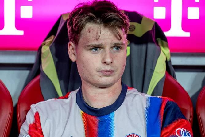 Bayern-Legende mit 100-Mio-Warnung an Urbig