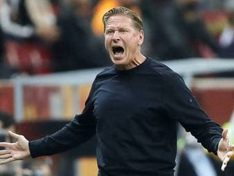 Der türkische Erstligist Kayserispor trennt sich von Cheftrainer Markus Gisdol. Das bestätigt der Präsident des Klubs, Nurettin Açıkalın, am Dienstag.