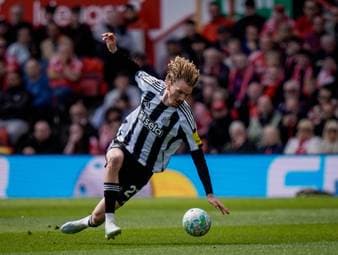 Woltemade blass: Newcastle gerettet